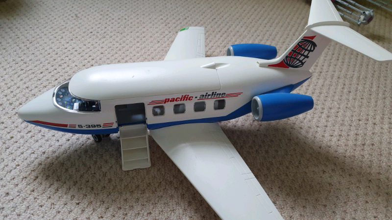 playmobil passenger plane 5395